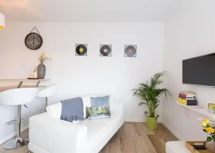 Apartment Bbwestduin The Hague